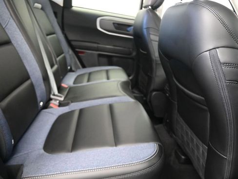 Used 2025 Ford Bronco Sport Outer Banks image 18