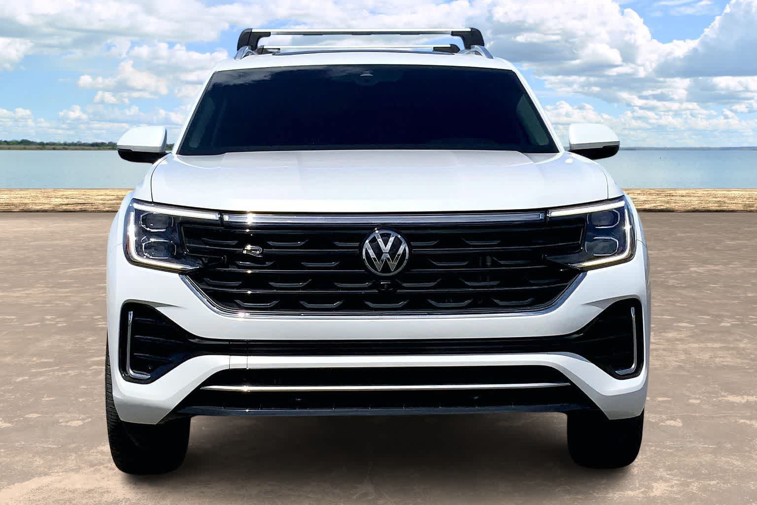 Used 2025 Volkswagen Atlas SEL Premium R-Line AWD/4WD image 6