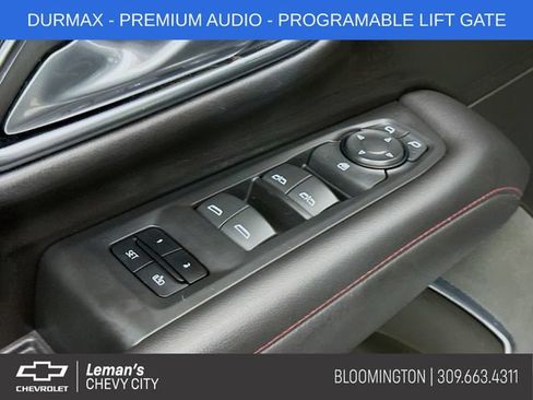 Used 2021 Chevrolet Suburban RST AWD/4WD image 19