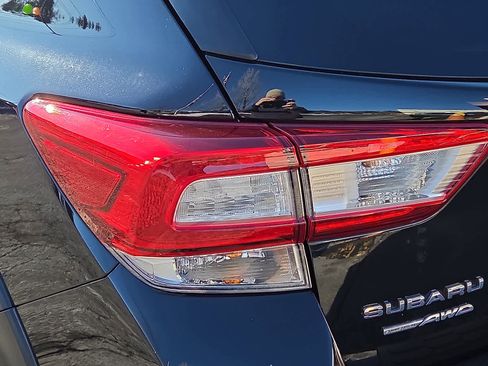 Used 2019 Subaru Crosstrek 2.0i image 11