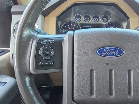 Used 2014 Ford F250 Lariat w/ Chrome Package AWD/4WD image 16