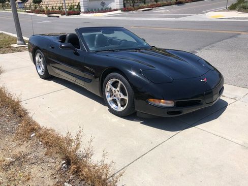 Used 1999 Chevrolet Corvette Convertible image 20