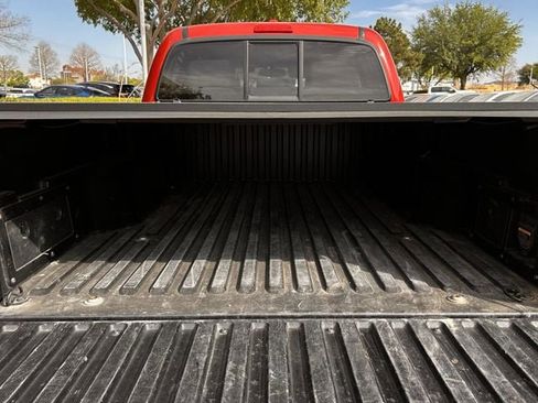 Used 2010 Toyota Tacoma PreRunner image 30