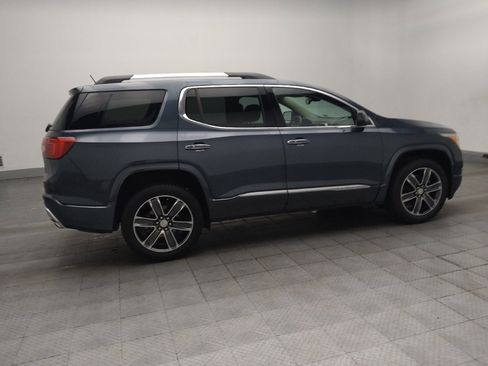 Used 2019 GMC Acadia Denali w/ Technology Package FWD image 10