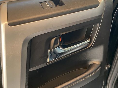 Used 2022 Toyota 4Runner SR5 Premium image 25