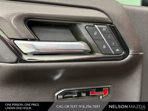 Used 2023 GMC Sierra 1500 AT4 w/ AT4 Preferred Package AWD/4WD image 23