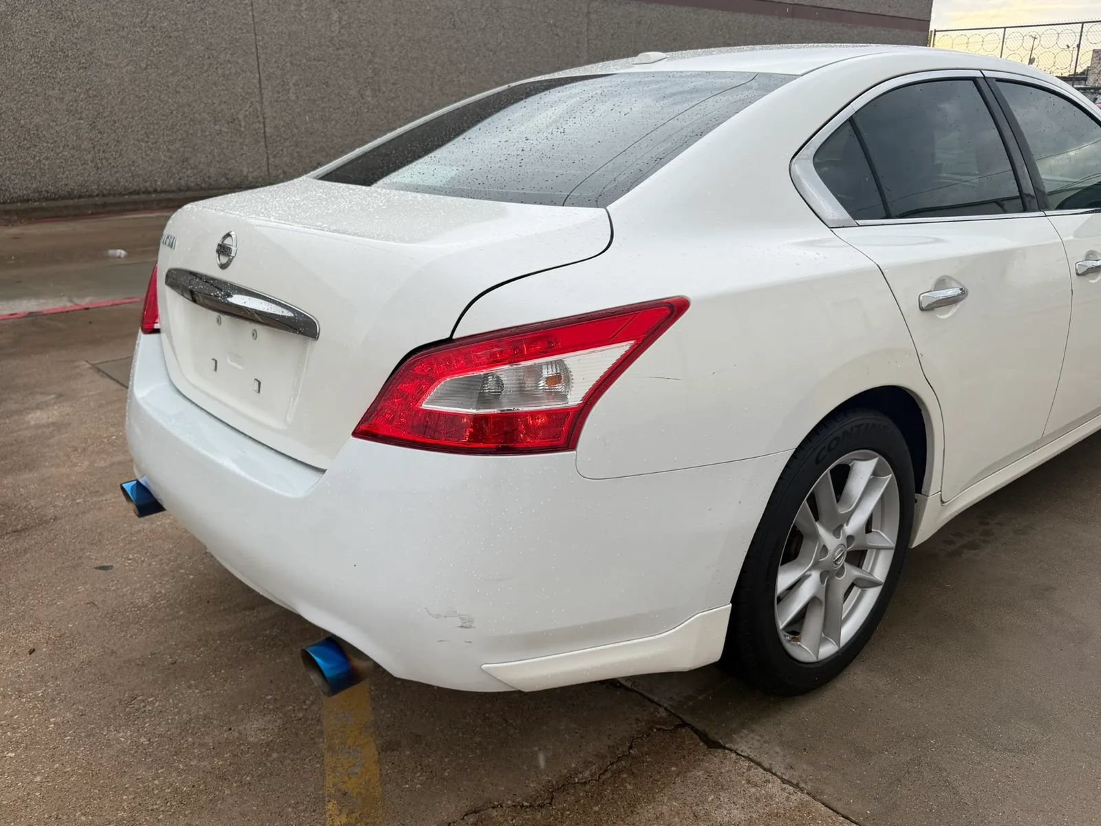 Used 2011 Nissan Maxima 3.5 SV w/ Monitor Pkg FWD image 5