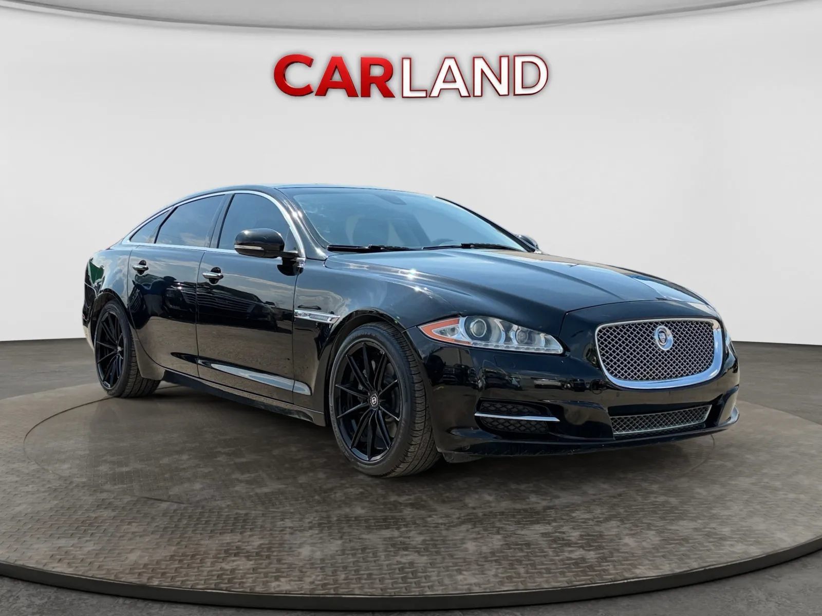Used 2011 Jaguar XJ L RWD image 8