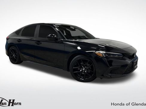 Used 2023 Honda Civic Sport image 1