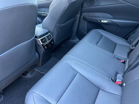 New 2026 Lexus RX 350 AWD/4WD image 23