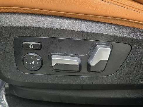 Certified 2023 BMW X5 xDrive45e w/ Executive Package image 13