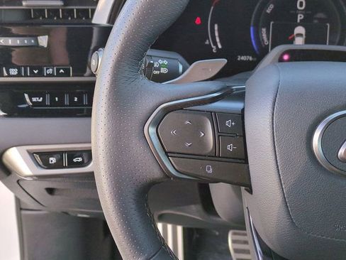 Used 2024 Lexus RX 500h F Sport w/ Convenience Package image 19