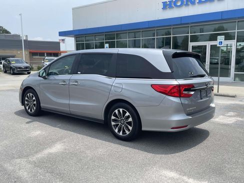 Used 2023 Honda Odyssey EX-L image 4
