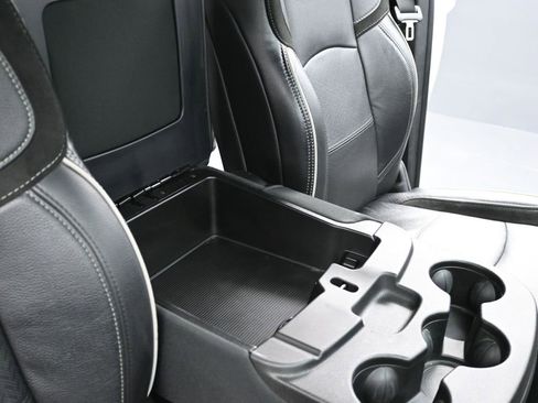 Used 2025 RAM 2500 Laramie image 19