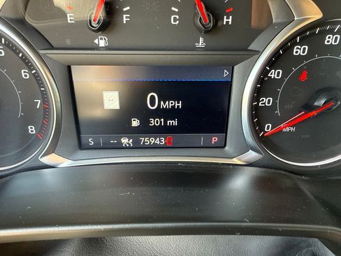 Used 2024 Chevrolet Blazer LT w/ Sound & Technology Package FWD image 22