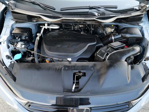 Used 2023 Honda Odyssey Sport image 54