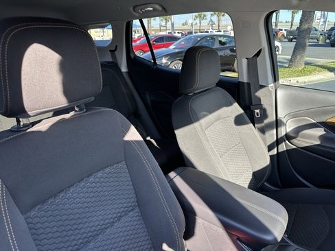 Used 2020 GMC Terrain SLE image 24