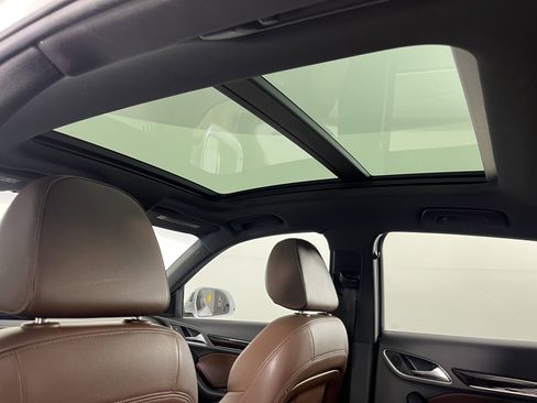 Used 2016 Audi Q3 2.0T Prestige w/ Prestige Package image 17