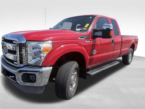 Used 2014 Ford F250 XLT w/ XLT Premium Package AWD/4WD image 8