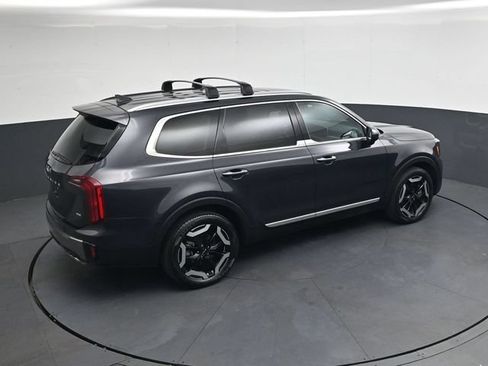 Used 2025 Kia Telluride S AWD/4WD image 18