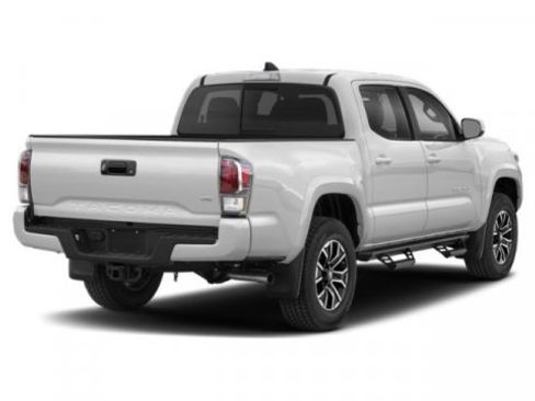 Used 2021 Toyota Tacoma TRD Sport image 2