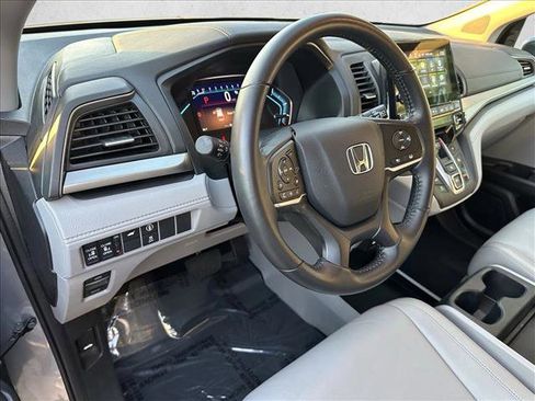 Used 2023 Honda Odyssey EX-L image 10