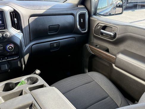 Used 2022 Chevrolet Silverado 1500 LT image 14