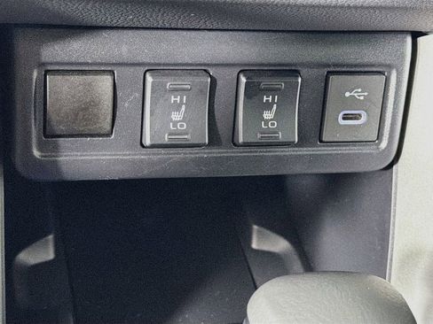 Used 2024 Toyota Corolla Cross AWD Hybrid w/ Convenience Package image 27