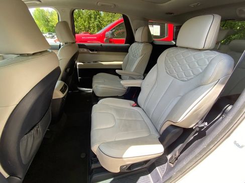 Used 2021 Hyundai Palisade Limited w/ Winter Package AWD/4WD image 29