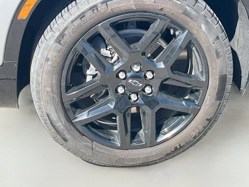 Used 2024 Chevrolet Blazer RS w/ Driver Confidence II Package FWD image 33