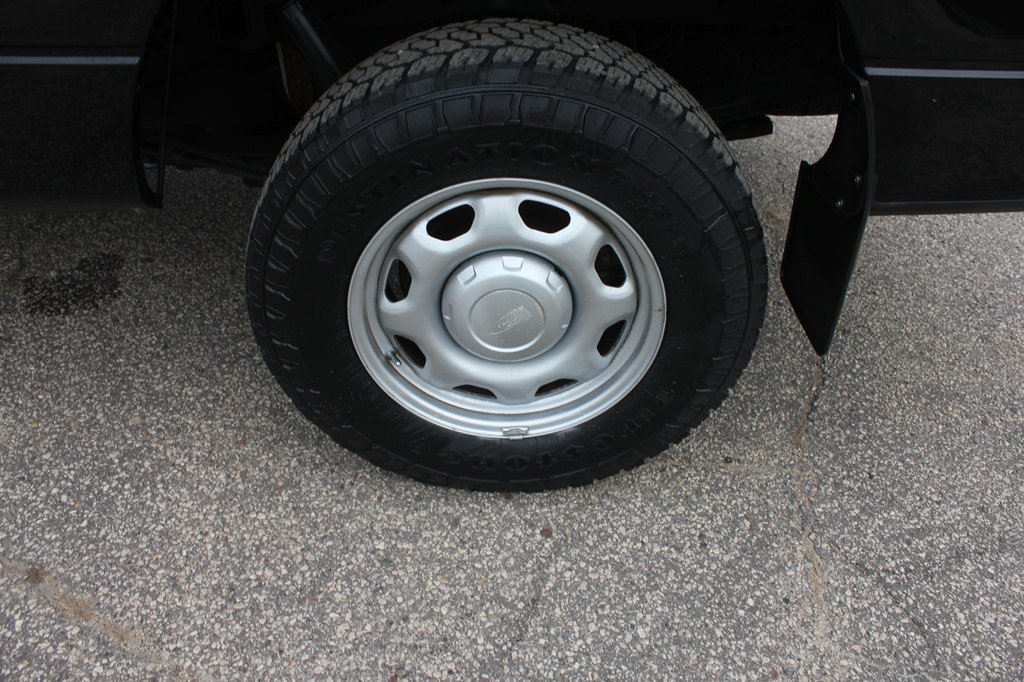 Used 2011 Ford F150 XL w/ HD Payload Pkg AWD/4WD image 51