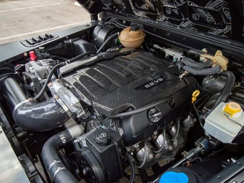 Used 1992 Land Rover Defender 110 image 68