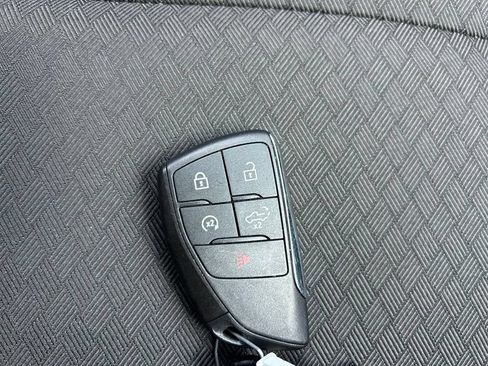 Used 2024 GMC Sierra 1500 Elevation w/ Preferred Package AWD/4WD image 40