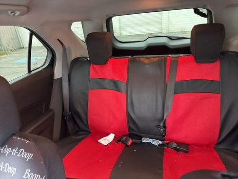 Used 2015 Chevrolet Equinox LS image 10