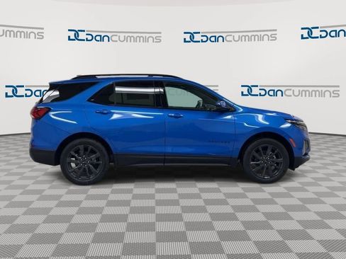 Used 2024 Chevrolet Equinox RS AWD/4WD image 9