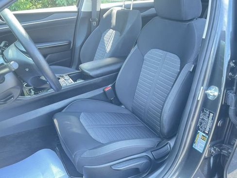 Used 2026 Kia K5 LXS FWD image 19