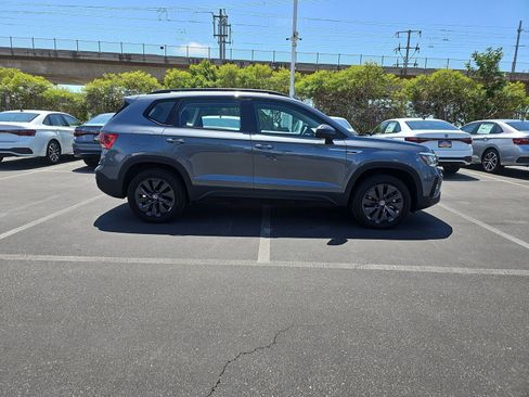 Used 2023 Volkswagen Taos S w/ Driver Assistance Package FWD image 4