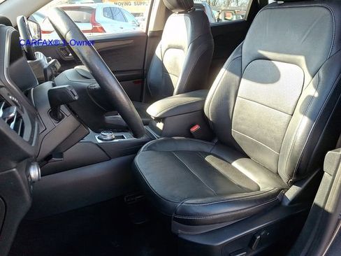 Used 2020 Ford Escape Titanium w/ Titanium Premium Package 2.0 image 14