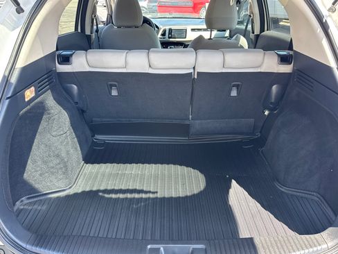 Used 2022 Honda HR-V EX image 20