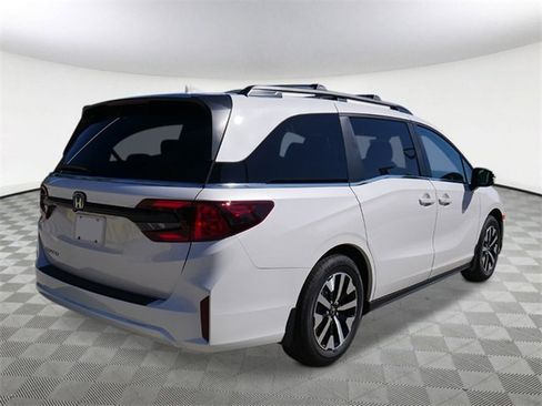 New 2026 Honda Odyssey EX-L image 5