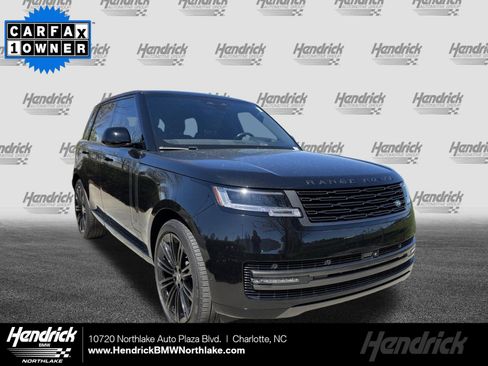 Used 2025 Land Rover Range Rover SE image 1