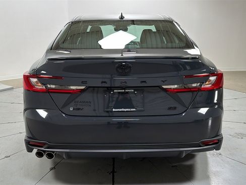 New 2026 Toyota Camry SE image 4