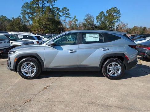 New 2026 Hyundai Tucson SE image 8