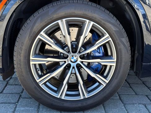 Used 2022 BMW X5 M50i AWD/4WD image 13