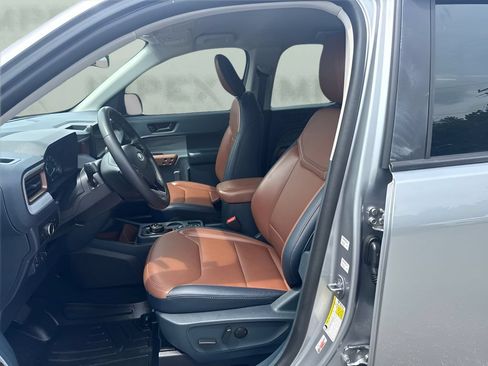 Used 2023 Ford Maverick Lariat w/ Equipment Group 500A Standard AWD/4WD image 5