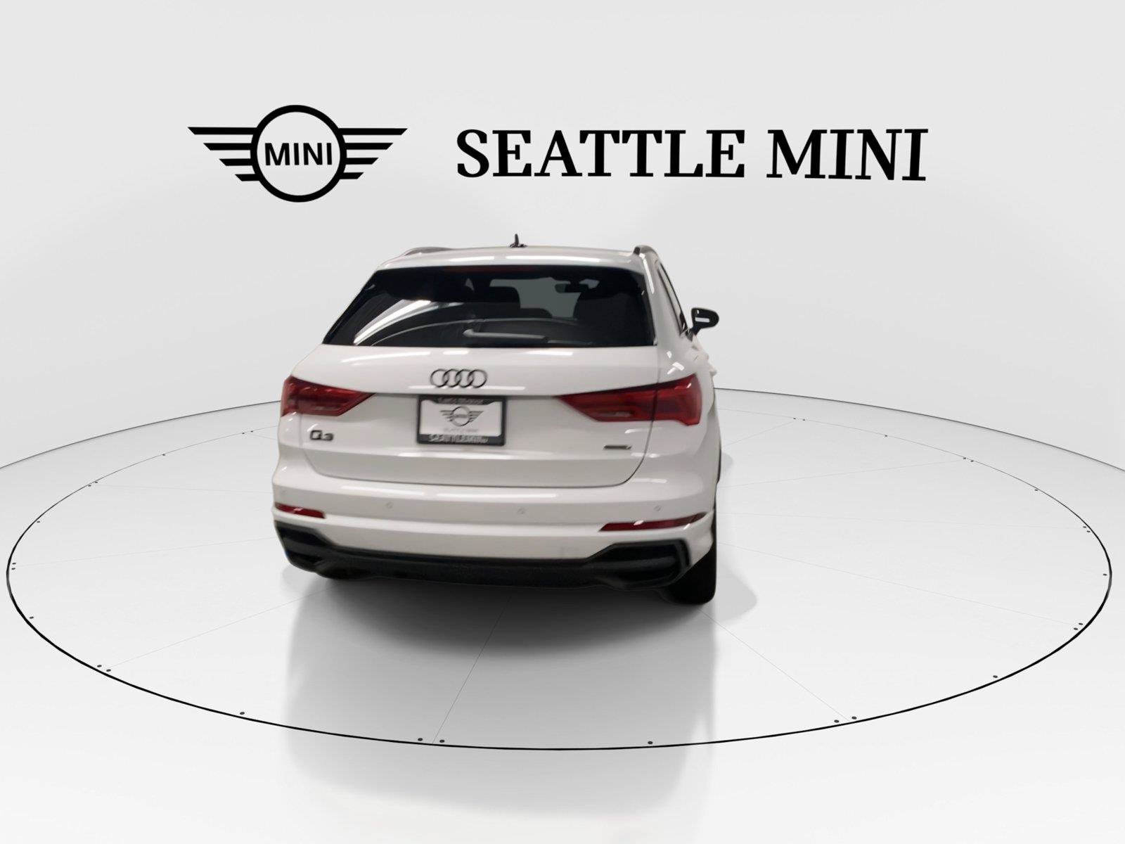 Used 2024 Audi Q3 2.0T Premium AWD/4WD image 10