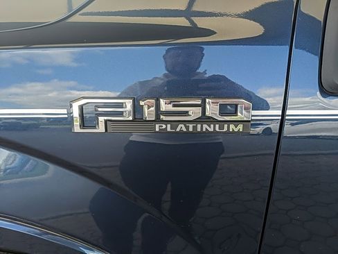 Used 2018 Ford F150 Platinum w/ Equipment Group 701A Luxury image 11