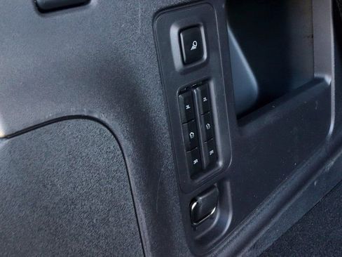 Used 2025 Ford Expedition Active image 18