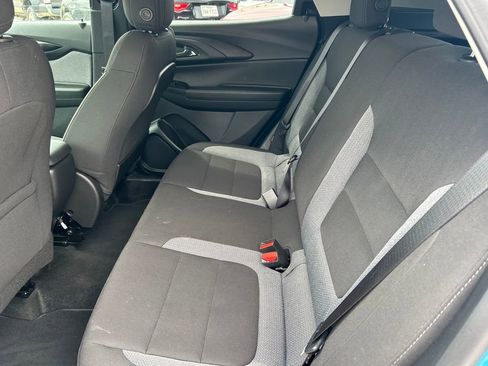 Used 2025 Chevrolet TrailBlazer LT AWD/4WD image 15