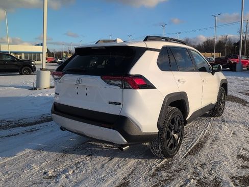 Used 2024 Toyota RAV4 Adventure image 7